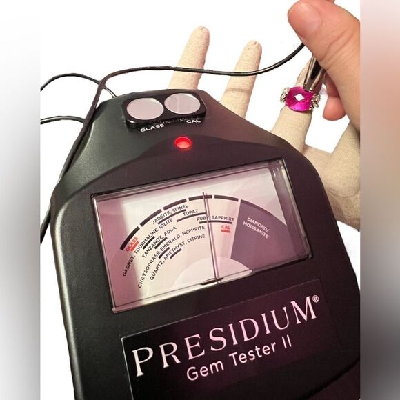 Genuine Ruby And White CZ Sterling Silver Ring Size 5.5 - Picture 8 of 9